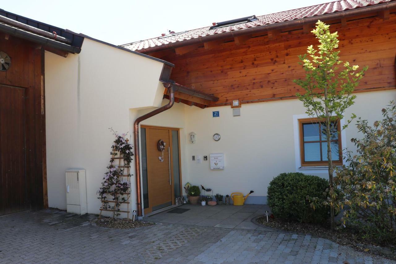 Ferienwohnung Pferdehof Pankratz Iffeldorf Exterior photo