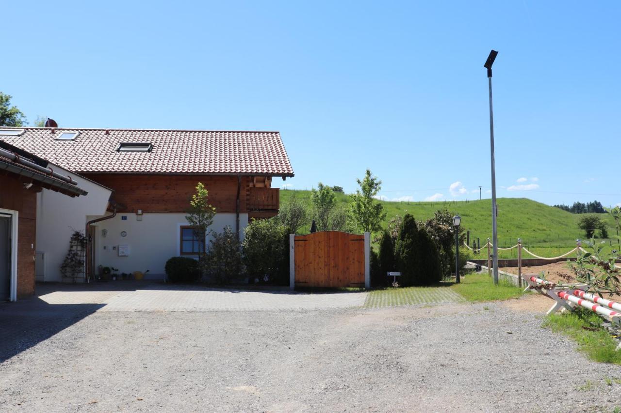Ferienwohnung Pferdehof Pankratz Iffeldorf Exterior photo